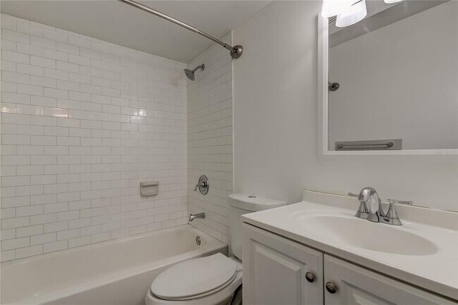 Building Photo - 7101 S Mascotte St