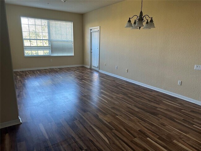 Building Photo - 3332 Robert Trent Jones Dr