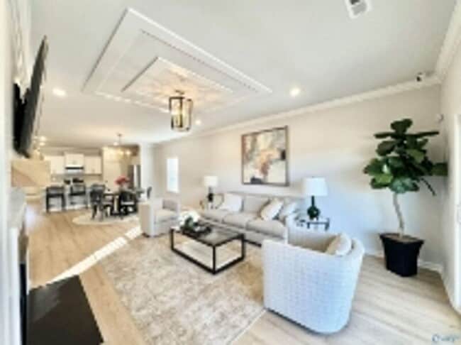 Building Photo - 112 Willow Rose Ln