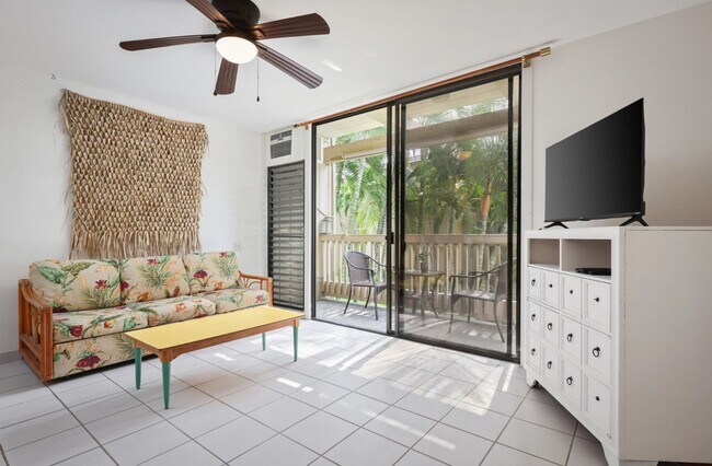 Foto del edificio - Furnished 1 Bedroom 1 Bath Condo
