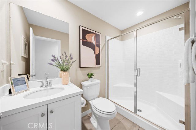 Building Photo - 115 Episode