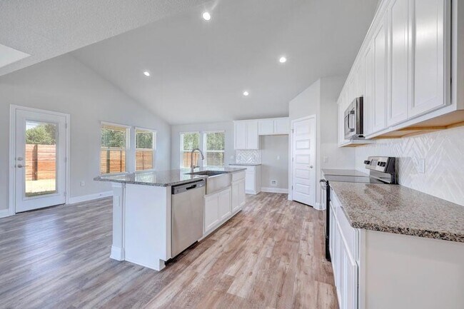 Building Photo - 2105 Valley Forge Cove