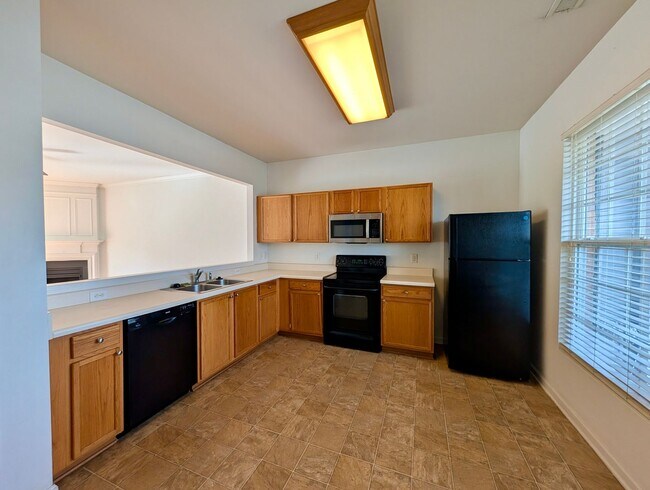 Foto del edificio - 5122 Brooke Lauren Ln