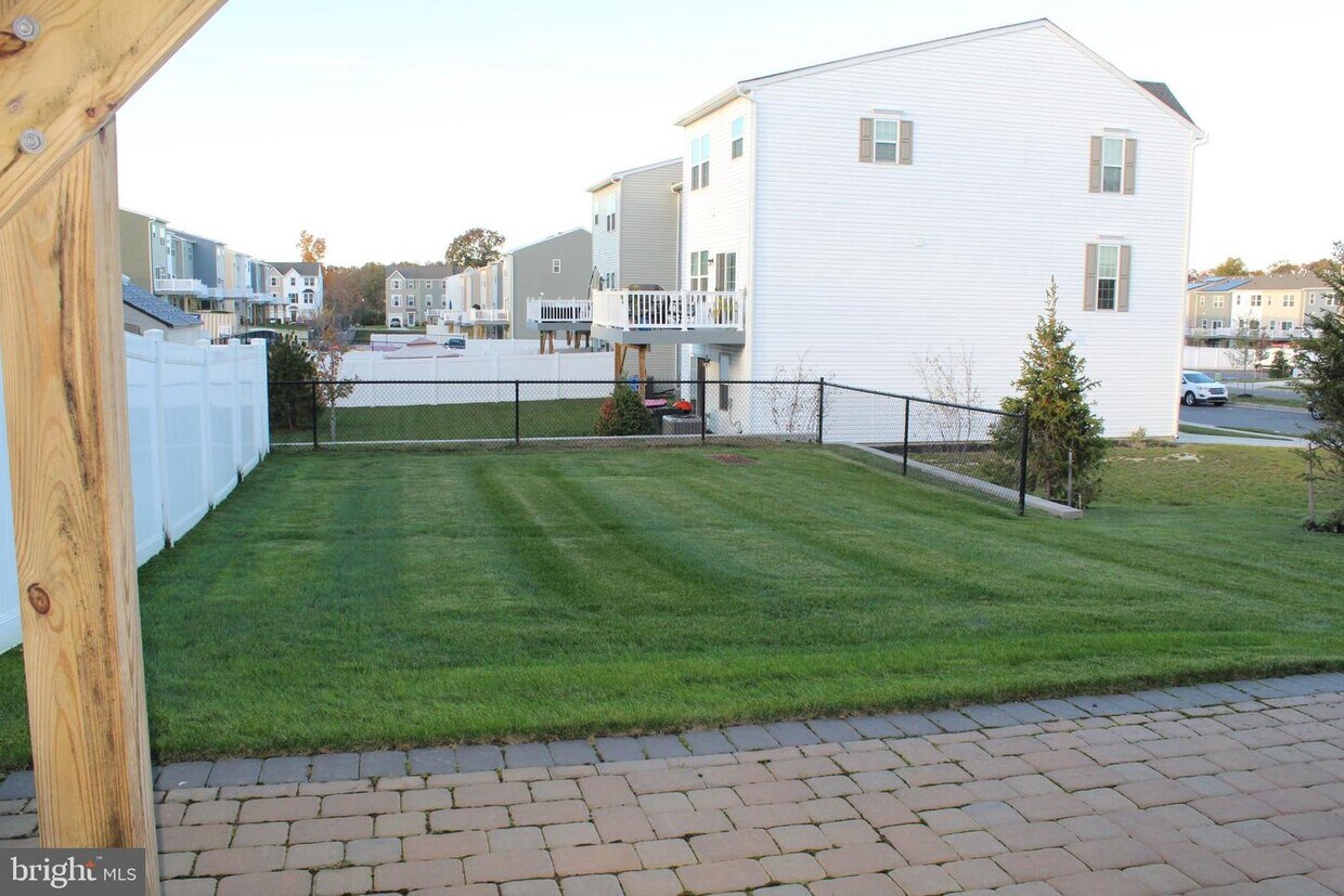 3 Union Way, Gloucester Township, NJ 08081 Townhome Rentals in