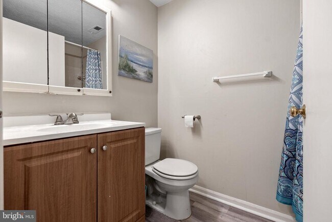 Foto del edificio - 51 Sweetfern Ct