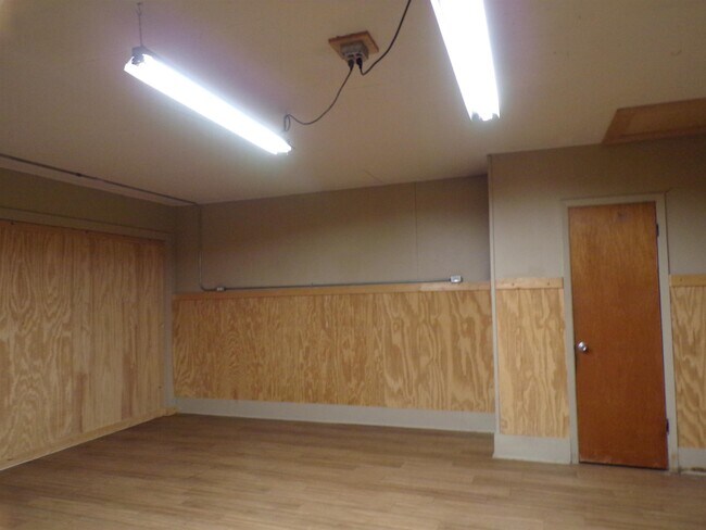 Foto del edificio - 702 N Silver St