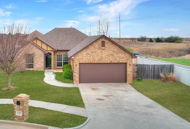 Photo - 19217 Grassmere Way House