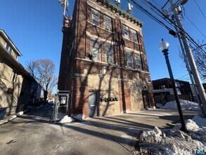 Building Photo - 568 Newfield Ave