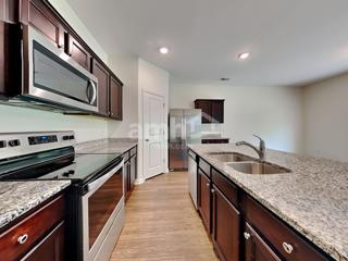 Building Photo - 119 Orion Way