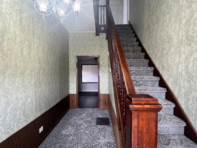 Building Photo - ** APPLICATION PENDING** Beautiful farmhou...