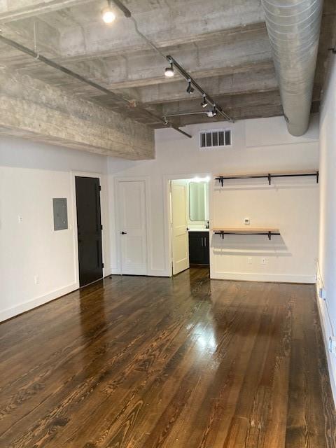 Building Photo - 4411 Dallas St