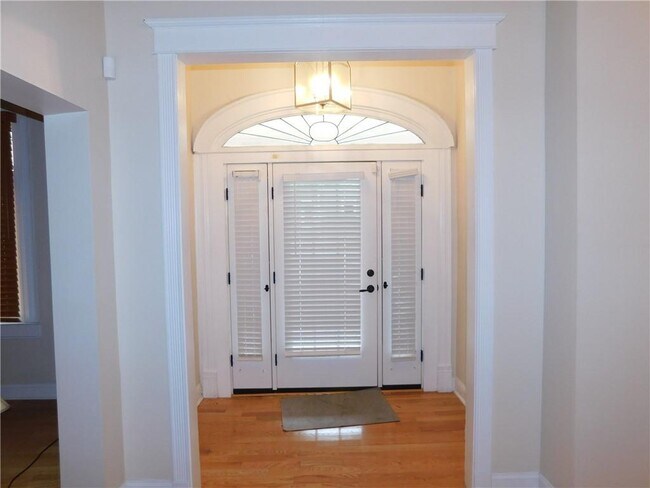 Foto del edificio - 675 Grady Pl SW