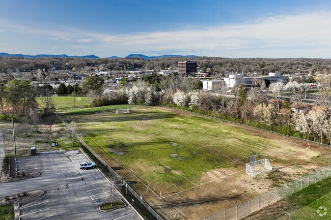 Pinewood Park features a soccer field.