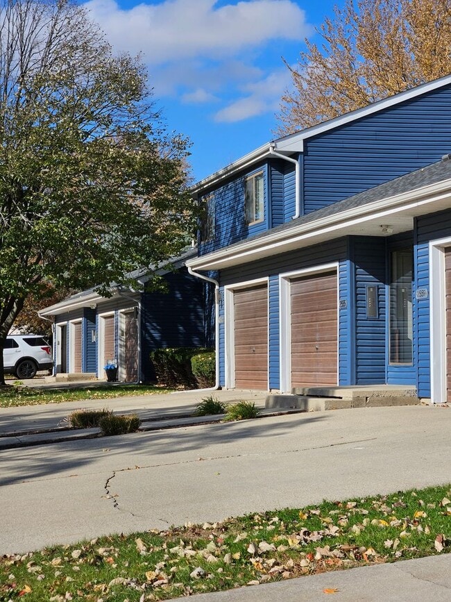 Building Photo - 2555 Clayton Blvd