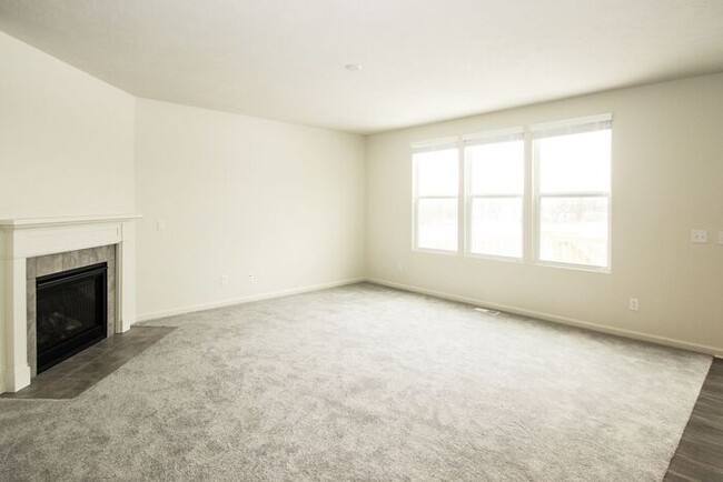 Foto del edificio - Gorgeous Westfield Home - 2800 sq ft and a...
