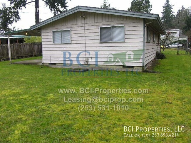 Foto del edificio - 7440 S. Pine-