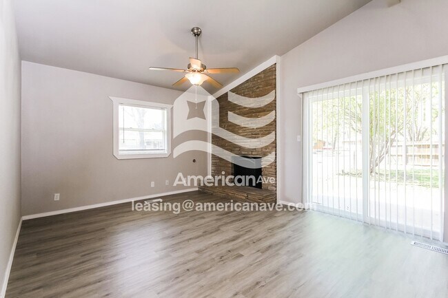 Foto del edificio - 536 S 102nd E Ave