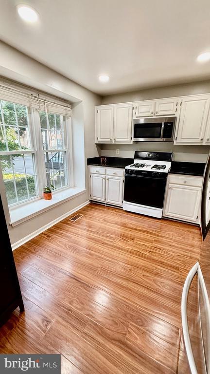 Foto del edificio - 14491 Four Chimney Dr