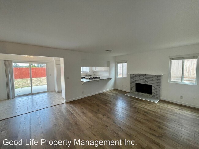 Building Photo - 4 br, 2 bath House - 3167 Mira Mesa Ave