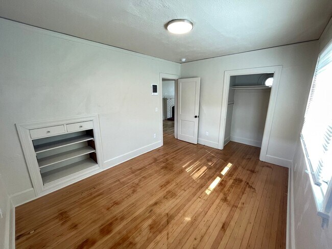 Foto del edificio - Newly Updated 3 Bedroom/ 1 Bath Home on Pe...