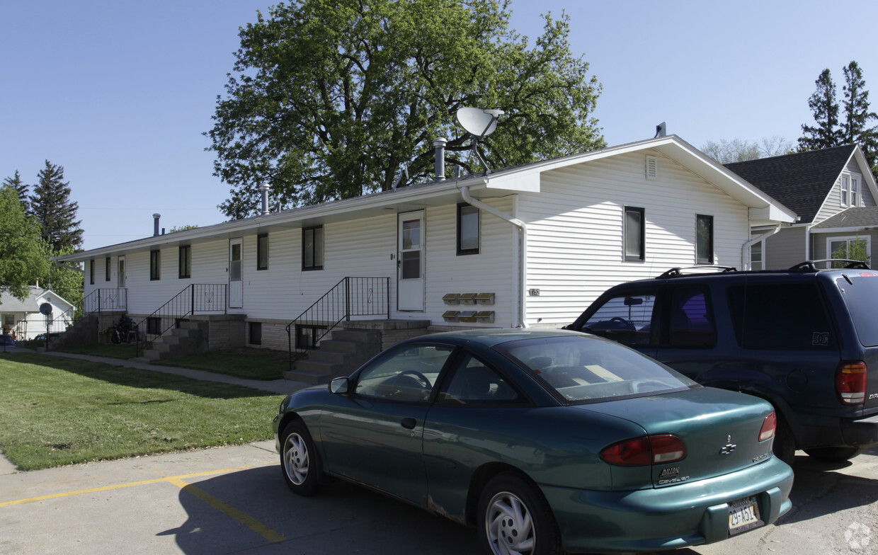 Building Photo - 1762 Nebraska St