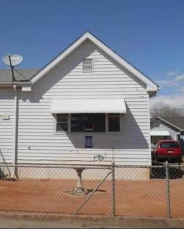 Building Photo - 711 Arroyo Ave