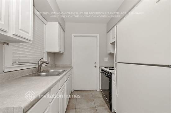 Foto del edificio - 4131 N 74th Dr