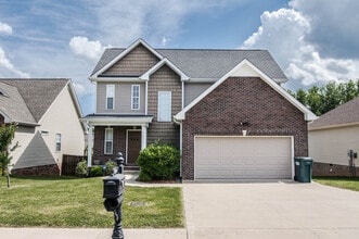 Building Photo - 696 White Face Dr