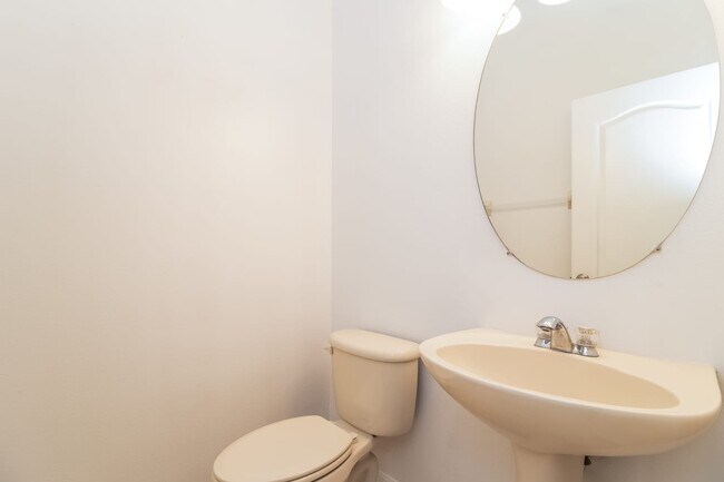 Foto del edificio - 402 Sycamore Springs St