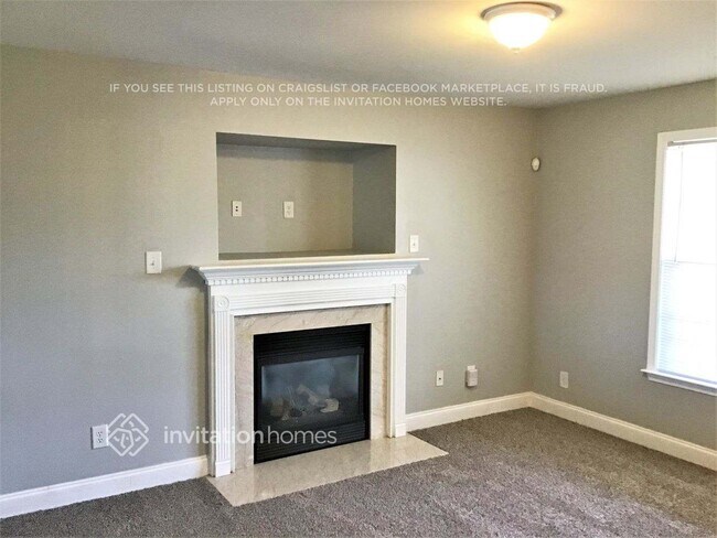 Building Photo - 407 Mooseberry Ln