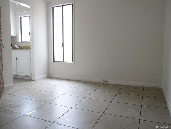 Foto del edificio - 341 25th Ave