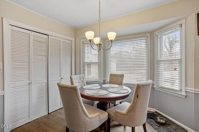 Building Photo - 204 Charles St