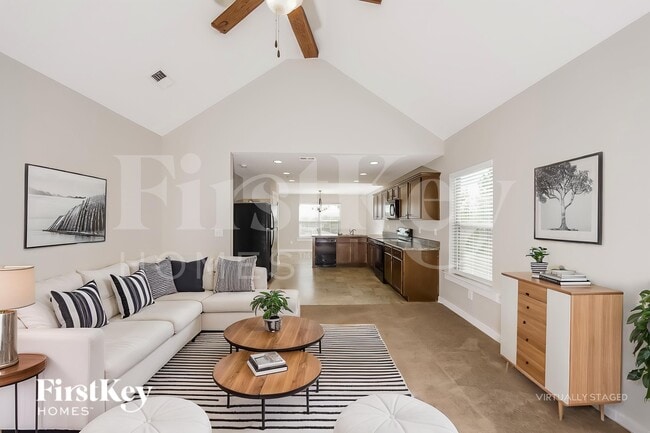 Foto del edificio - 563 Kincaid Cove Ln