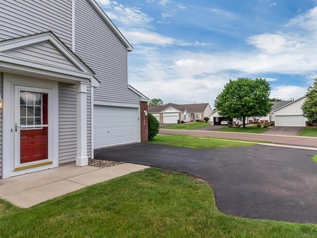 Building Photo - 15636 Fjord Ave