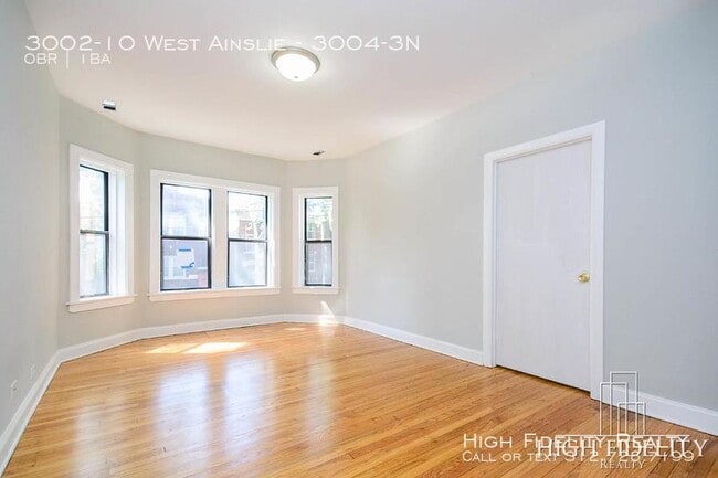 Building Photo - West Ainslie