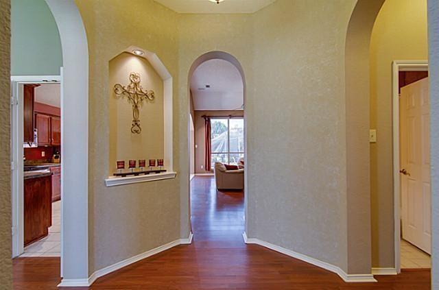 Foto del edificio - 7901 Kristina Ln