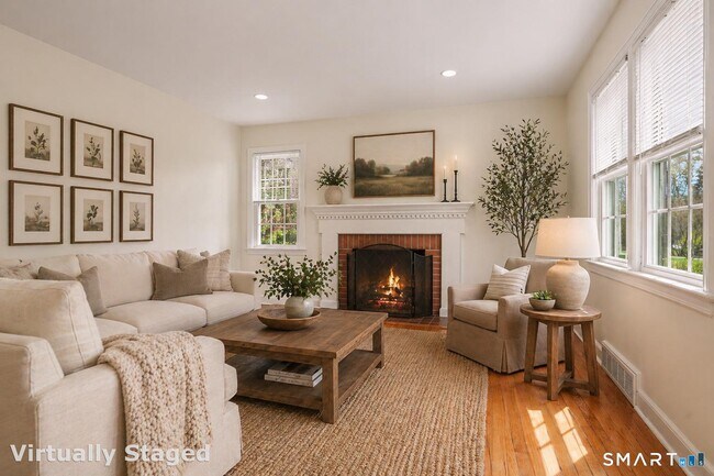 Foto del edificio - 32 Crescent Dr