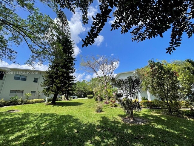 Foto del edificio - 119 Tilford F