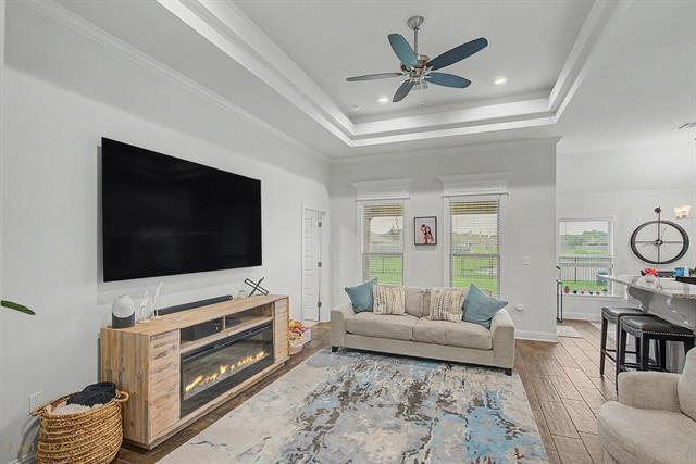 Foto del edificio - 3346 Grand Lake Dr