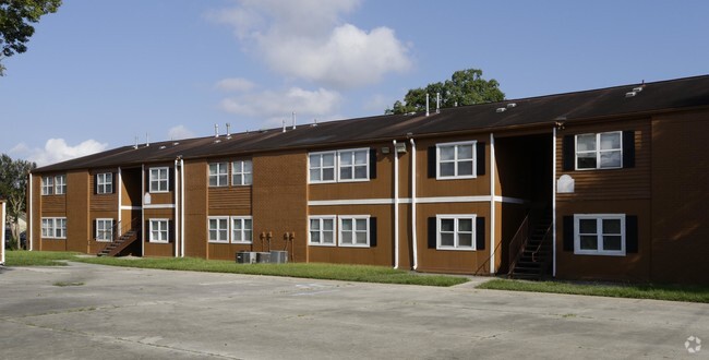 Foto del edificio - St James Apartments on Preston Place