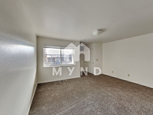 Foto del edificio - 954 Berrum Ln Apt 3