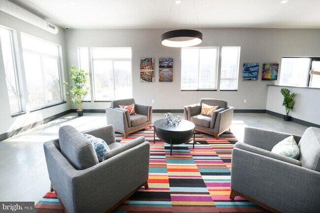 Building Photo - 9 Presidential Boulevard Unit 1B-108
