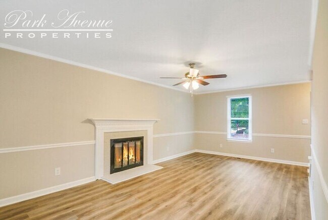 Building Photo - 7300 Bassett Hall Ct