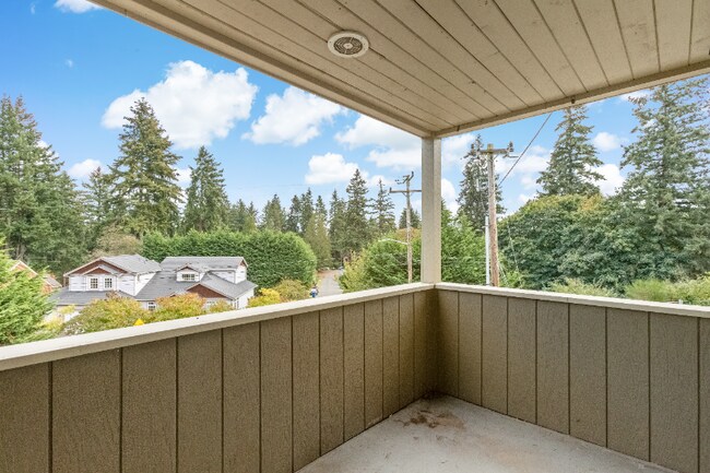 Foto del edificio - 12520 Roosevelt Way NE