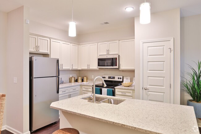 Interior Photo - Evolve at Tega Cay