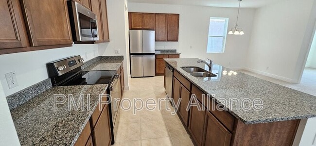 Building Photo - 14613 Erice Ave