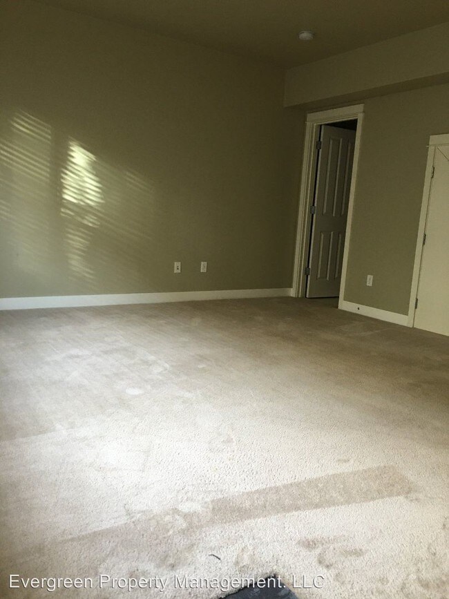 Foto del edificio - 1432 NE Village St