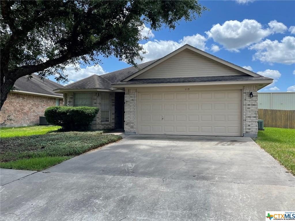 115 Gemini Ct, Victoria, TX 77901 House Rental in Victoria, TX