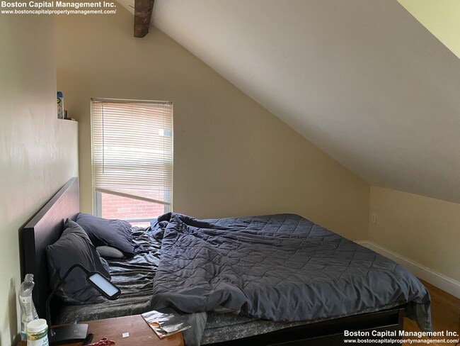 Building Photo - 66 Trenton St