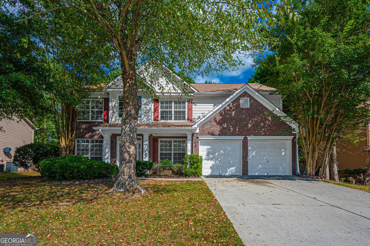 Foto principal - 2861 Belfaire Lake Dr